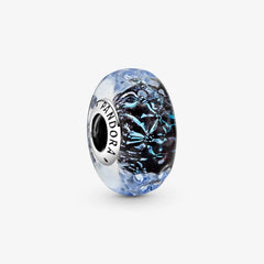 Pandora Tiefblauer Ozean: Wogen aus Dunkelblau im Murano-Glas Charm