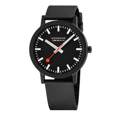 Mondaine Essence Herrenuhr aus Schwarzes Natur-Kautschuk, 41 MM - MS1.41120.RB