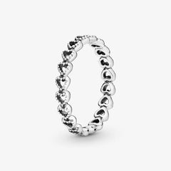 Pandora Damenring - Gereihte Herzen Ring - 190980