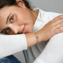 Pandora Charm: All Over-Herzen aus Sterling-Silber