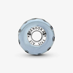 Pandora Tiefblauer Ozean: Wogen aus Dunkelblau im Murano-Glas Charm