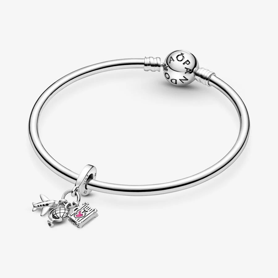 Pandora Charm-Anhänger: Die Welt Erkunden mit Flugzeug, Globus und Koffer - 799435C01