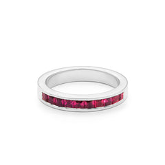 Facet Cnc Ring Halbgefasster Rubin Memoirering in 18 K Weissgold