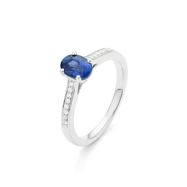 Facet Sweet Saphir Ring mit Diamanten in 750/18 Karat Weissgold
