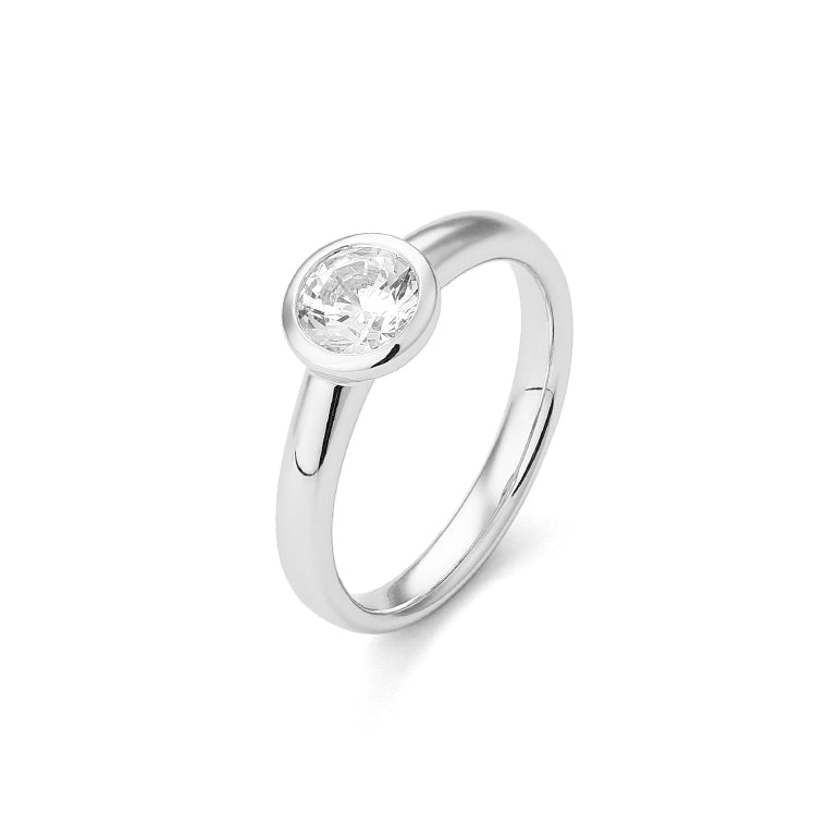Facet Classic Solitär Ring in 750/18 Karat Weissgold