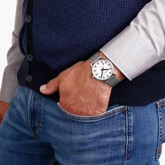 Mondaine EVO2 Herrenuhr aus Edelstahl, 40 MM - MSE.40610.SM