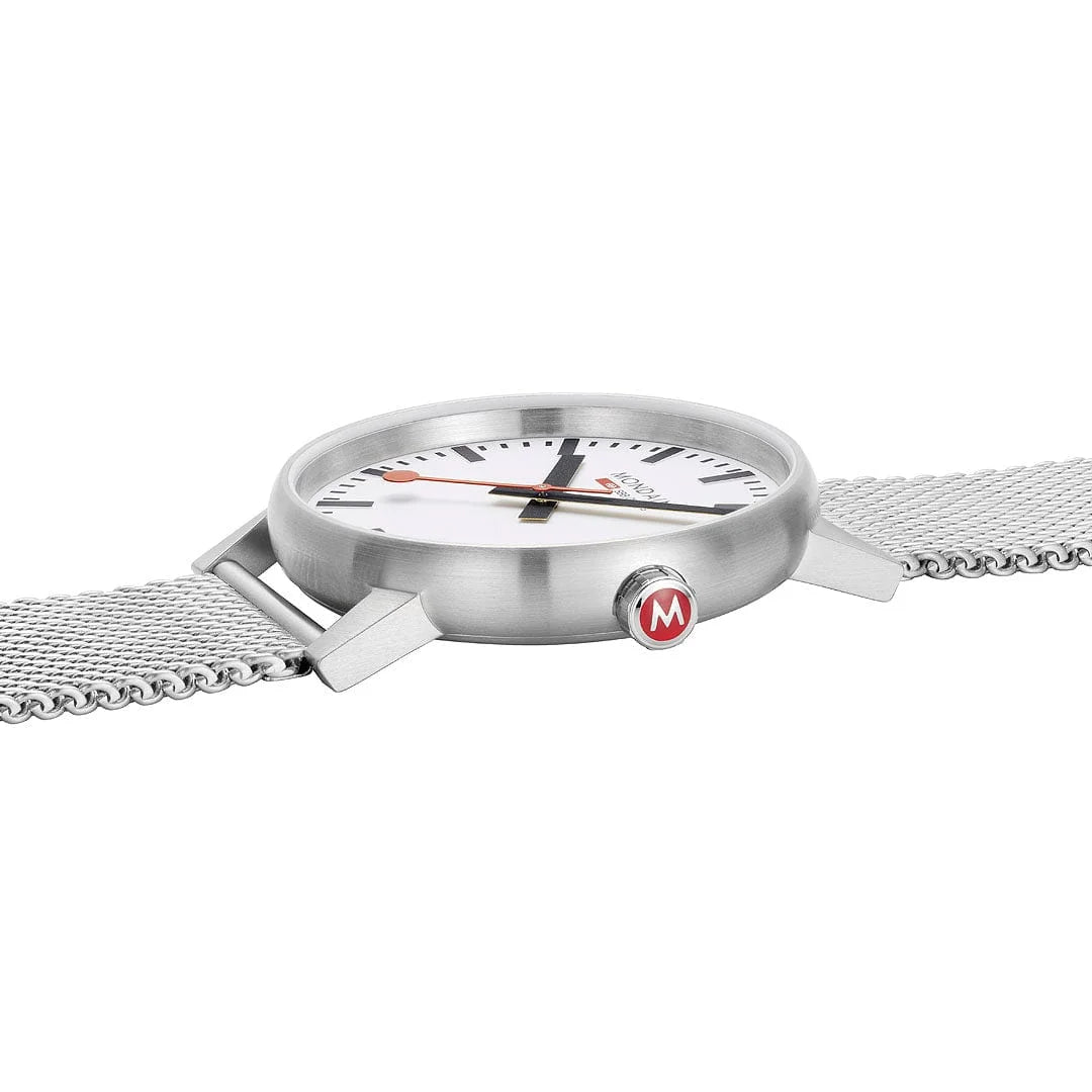 Mondaine EVO2 Herrenuhr aus Edelstahl, 43 MM - MSE.43110.SJ