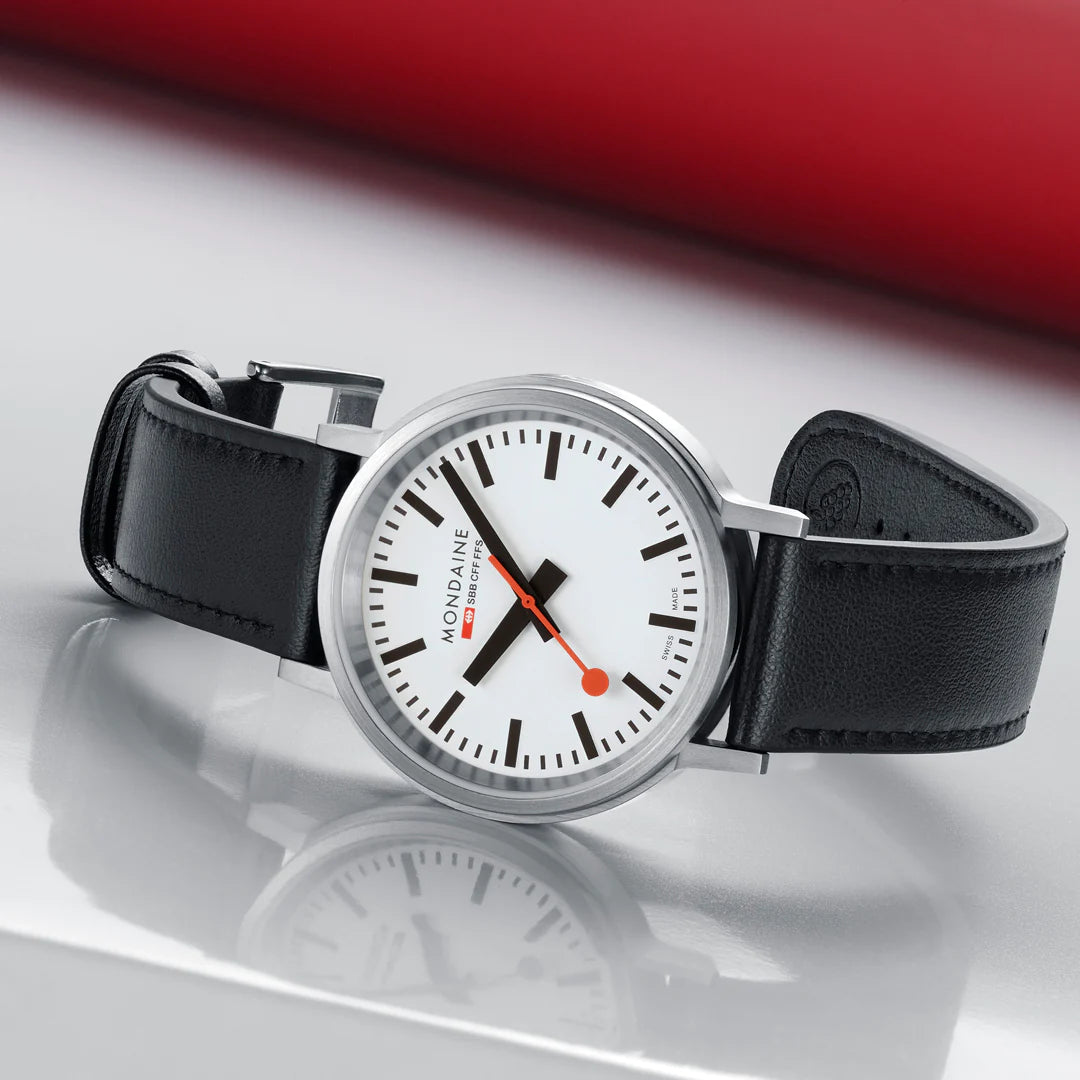 Mondaine Stop2Go Herrenuhr aus Schwarzes Leder, 41 MM - MST.4101B.LBV.2SE