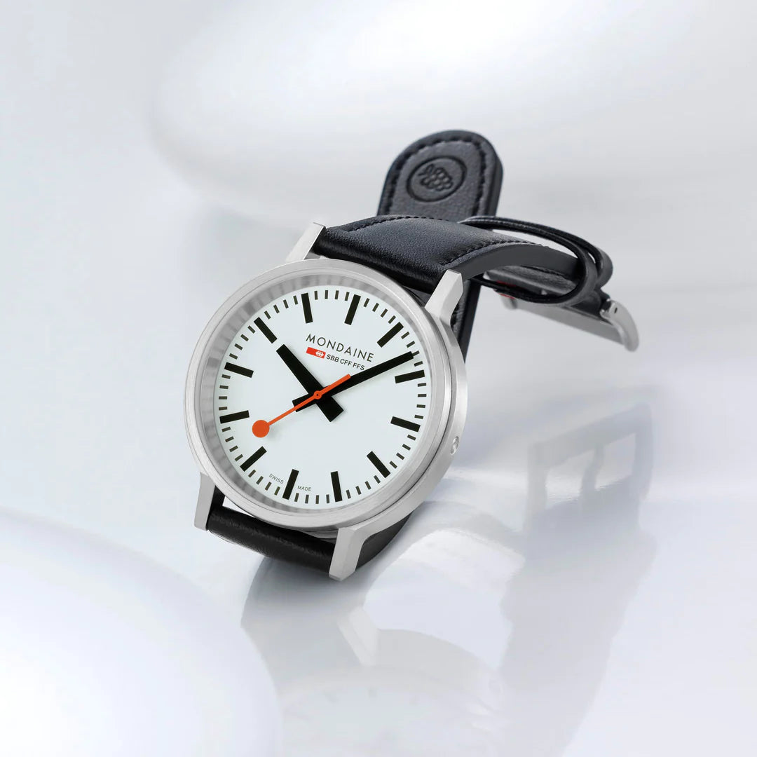 Mondaine Stop2Go Herrenuhr aus Schwarzes Leder, 41 MM - MST.4101B.LBV.2SE