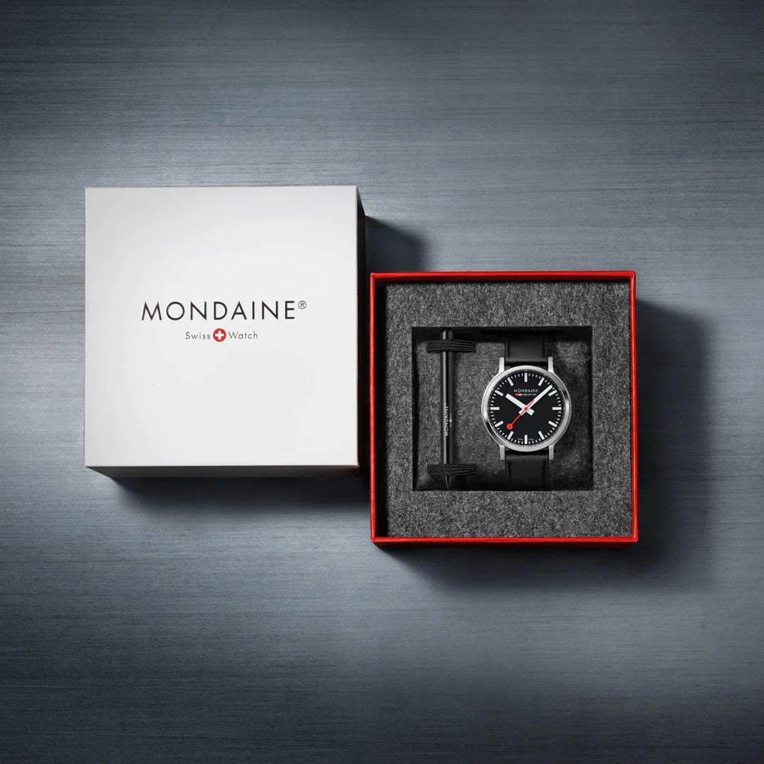 Mondaine Stop2Go Herrenuhr aus Schwarzes Leder, 41 MM - MST.41020.LBV.2SE