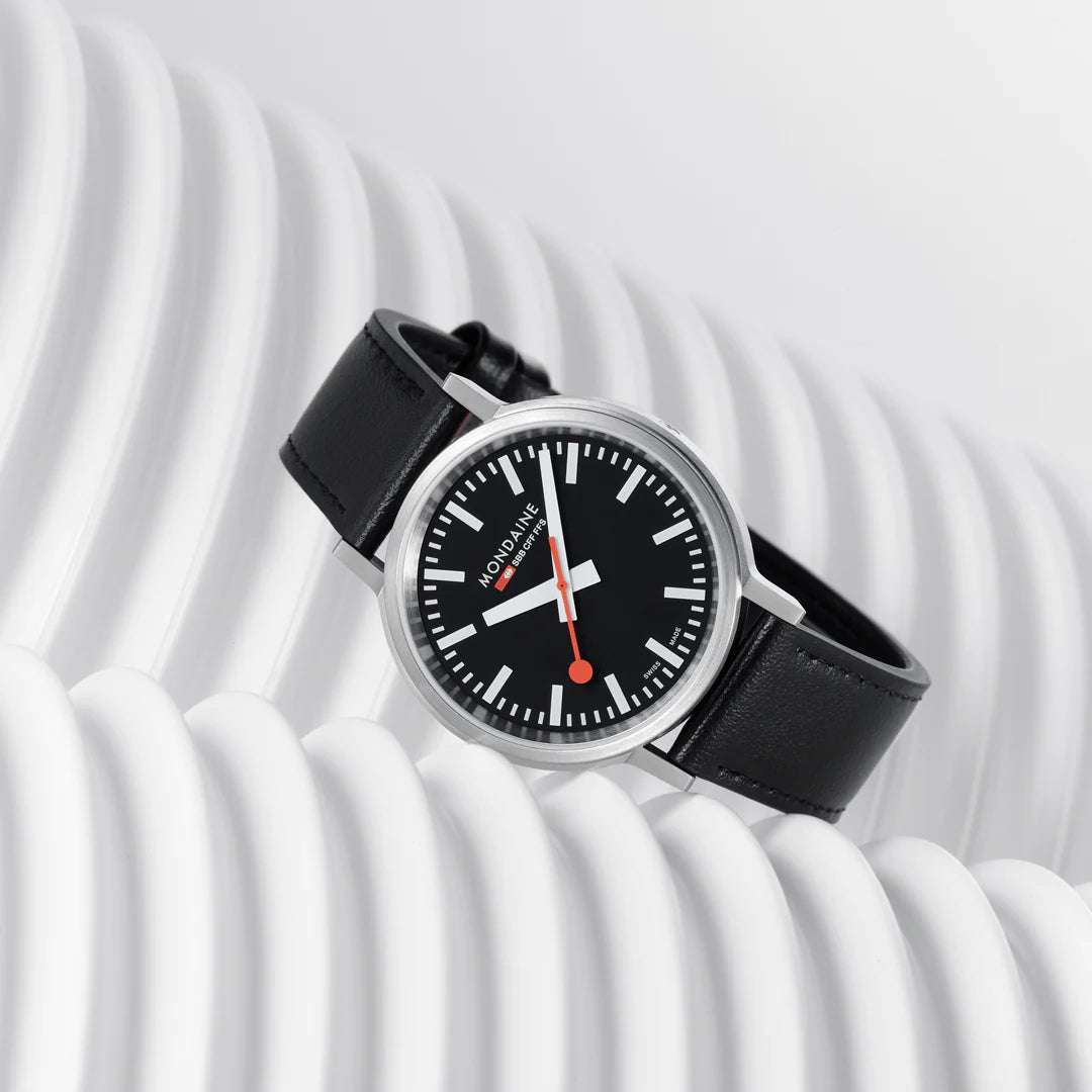 Mondaine Stop2Go Herrenuhr aus Schwarzes Leder, 41 MM - MST.41020.LBV.2SE