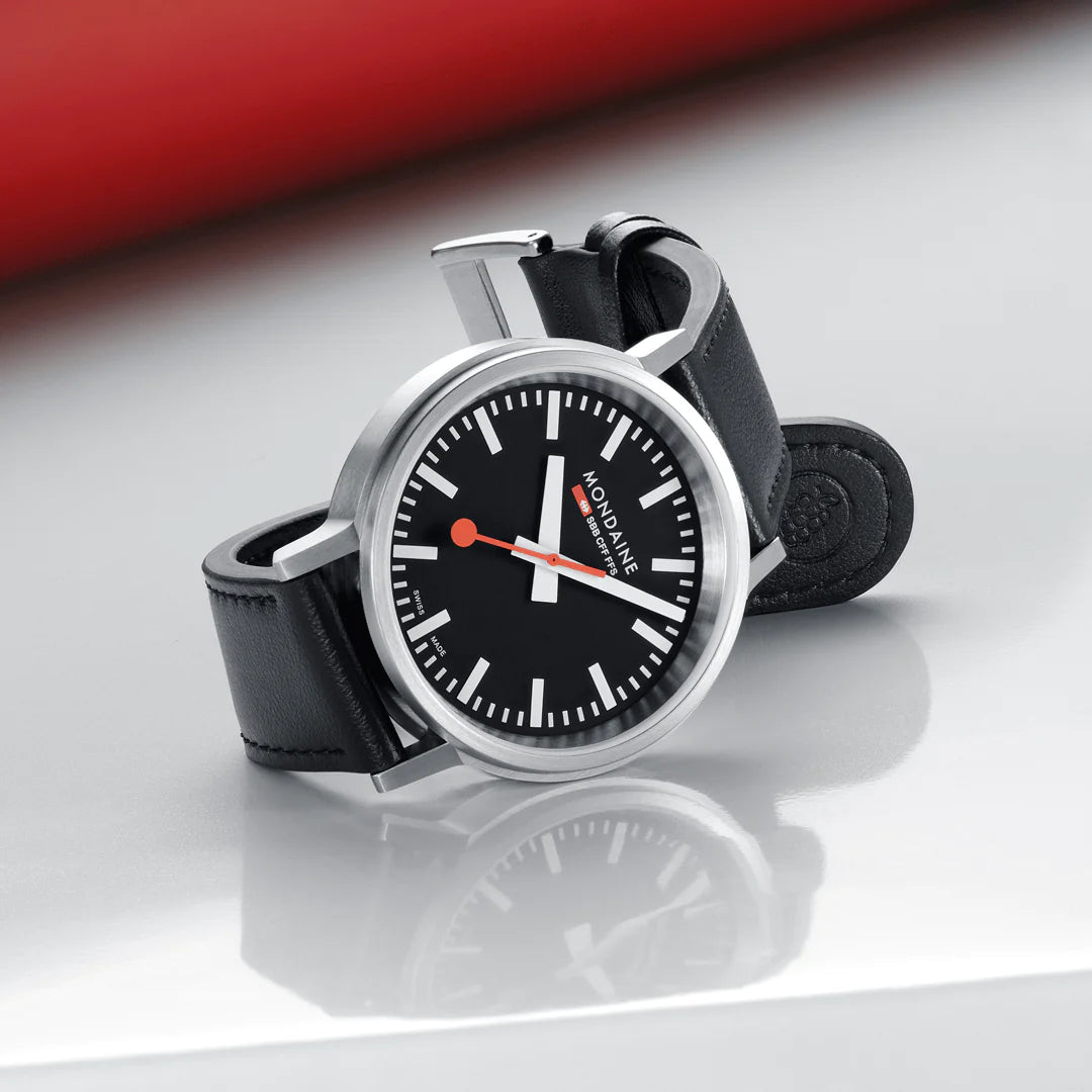 Mondaine Stop2Go Herrenuhr aus Schwarzes Leder, 41 MM - MST.41020.LBV.2SE