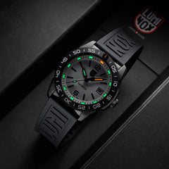Luminox Pacific Diver 39 mm, montre de plongée - XS.3127M