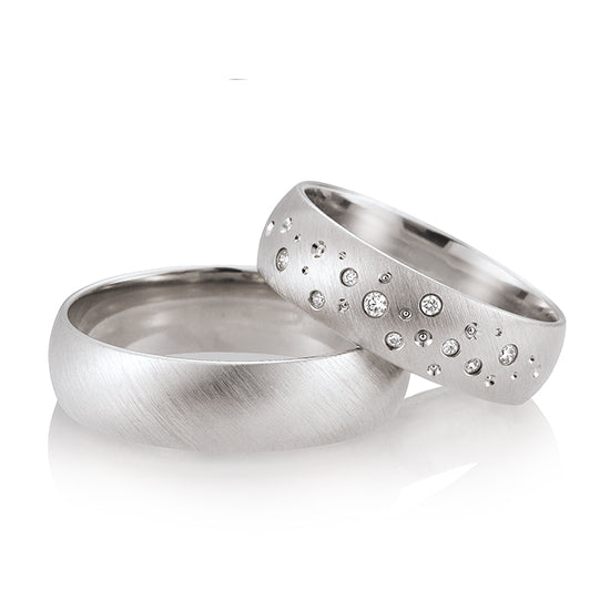 Breuning Sternenhimmel Trauringe mit 9 Diamanten - 48/02658 & 48/02657
