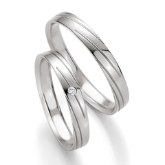 Breuning Trauringe Basic mit einem Diamanten - 48/04224 & 48/04223