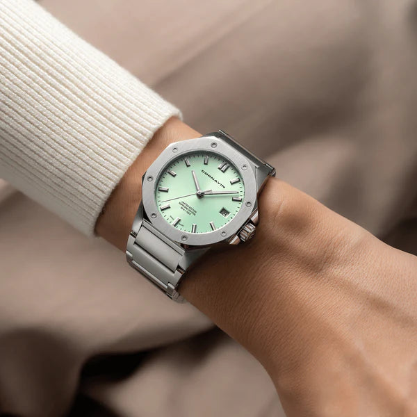 Cornavin Downtown Sky Pistachio Green Limited Edition Damenuhr - CO.SKY.03.B
