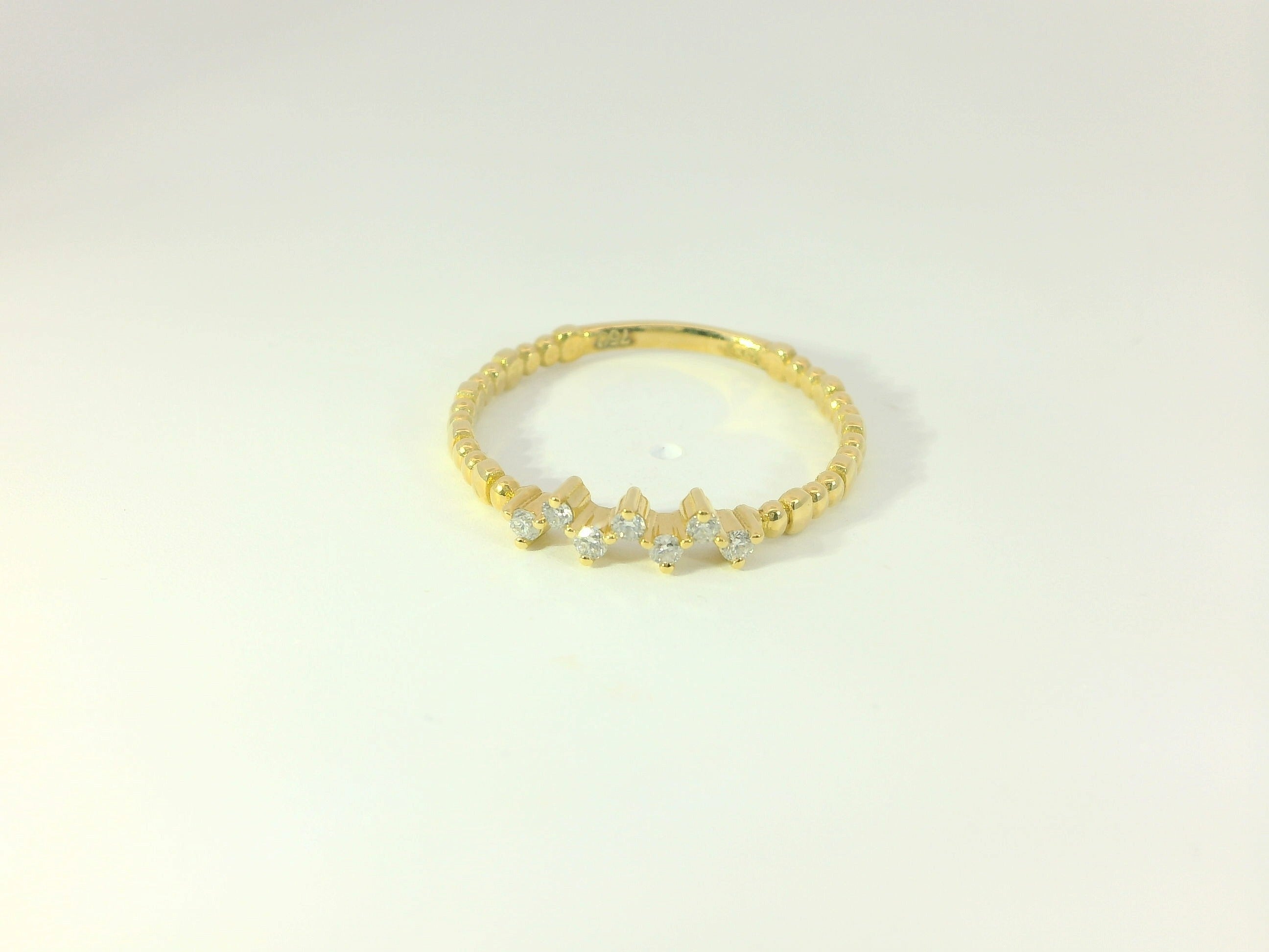 Eleganter 18 Karat Goldring mit Diamanten – luxuriöser Schmuck in Grösse 55 - YZ0003313