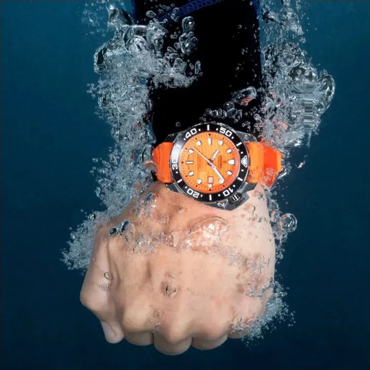 Festina Swiss Diver COSC Orange Herrenuhr - F20043/3