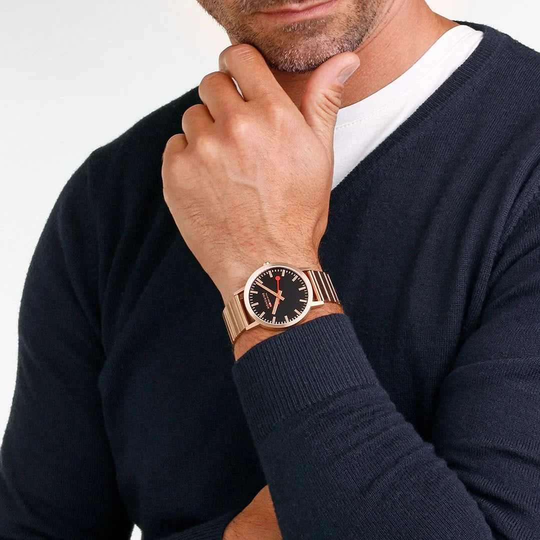 Mondaine Classic 40 MM Herrenuhr in Roségold - A660.30360.16SBR