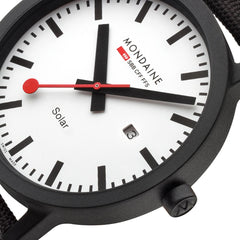 Mondaine essence solar Schwarz 41mm Unisexuhr - MS1.41910.LB