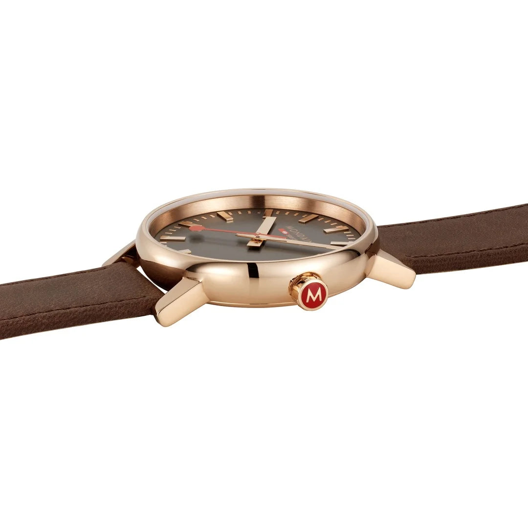 Mondaine EVO2 Herrenuhr in Braun, 40 MM - MSE.40181.LG