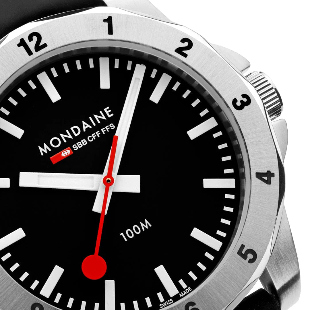 Numeri Schwarzes Silikon, 42 mm Herrenuhr - MSN.42120.RB