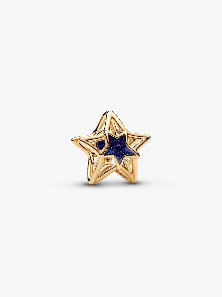 Der Pandora Moments Stern Charm mit edler 14K Vergoldung und funkelnder blauer Emaille