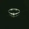 Eleganter Weissgoldring mit Diamant 0.04ct & Steinbesatz – 18 Karat Gold - YZ0003325