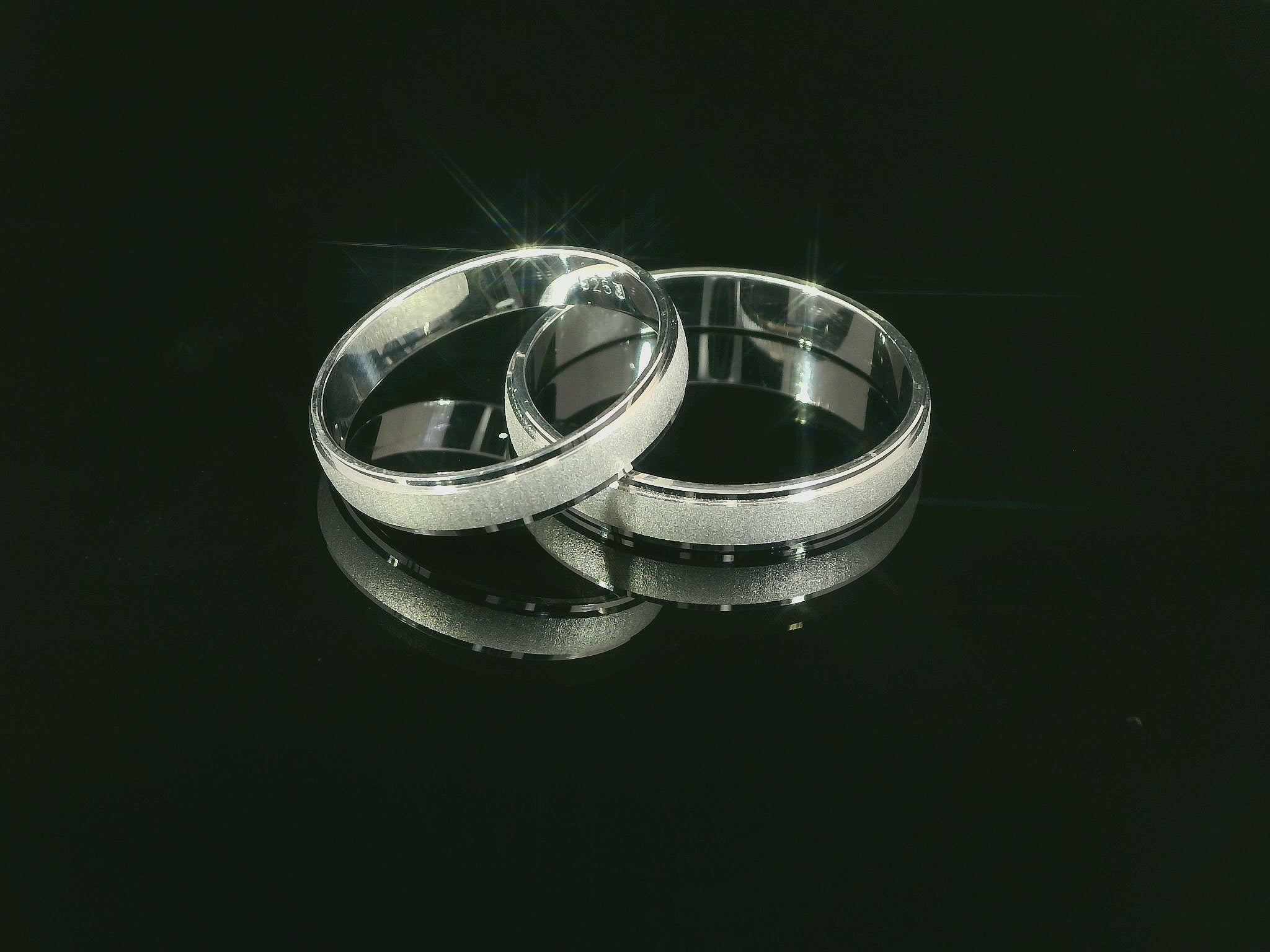 925 Silber rhodinierte Partnerringe – Freundschaftsringe Set für Paare – Damen- & Herrenring | LS-402/4