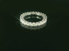 Zarter Damenring aus 18 Karat Weissgold – mit feinen Diamanten veredelt - YZ0004290