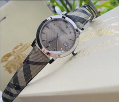 Burberry Smoke Check Strap 34 mm Damenuhr - BU9118