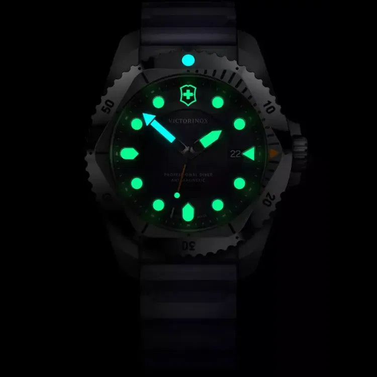Victorinox Dive Pro Quartz Herrenuhr - 241991
