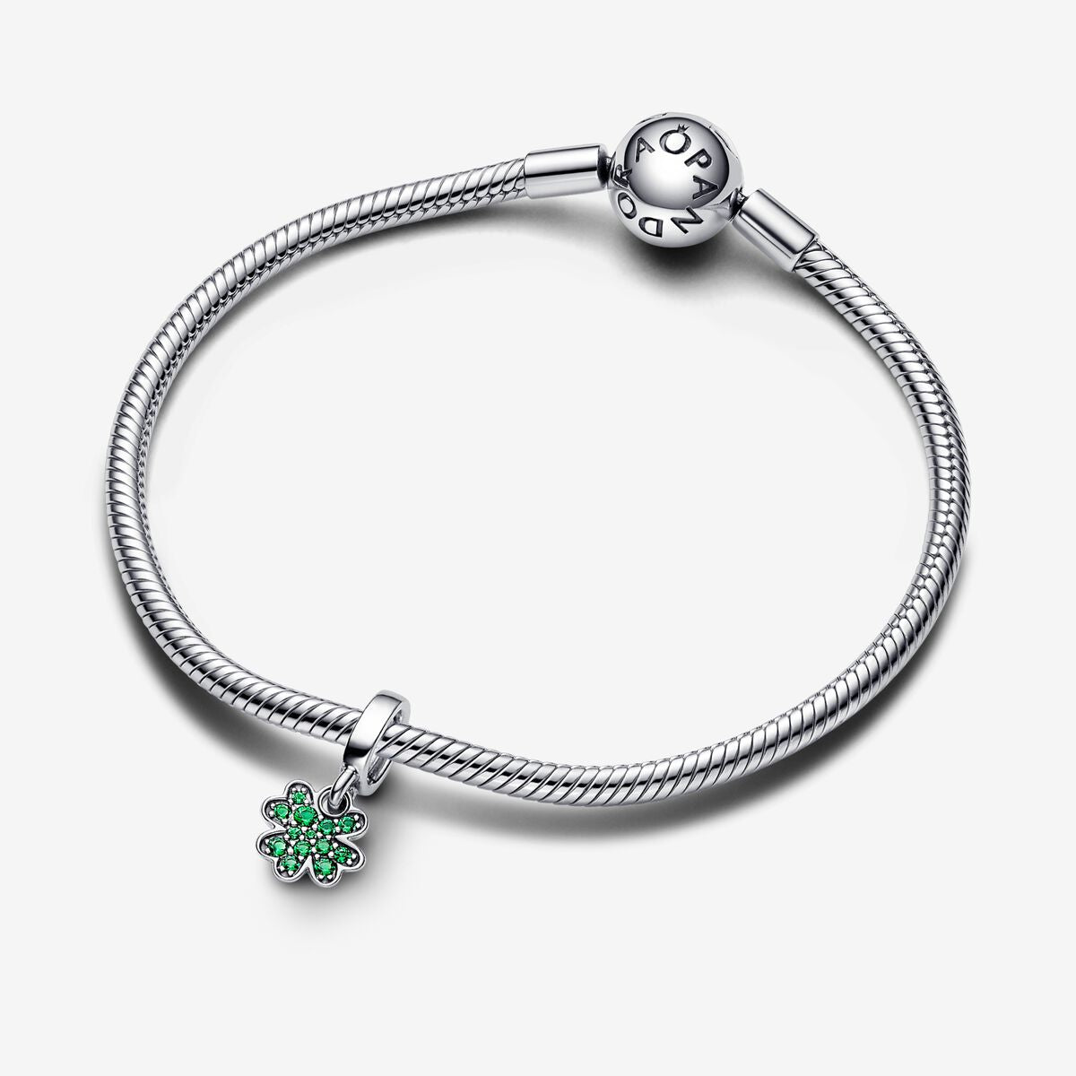 Vierblättriges Kleeblatt Charm-Anhänger - 792751C01